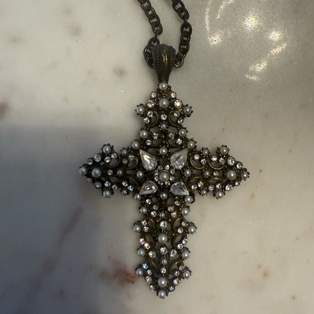 Sweet Romance Elegant Antique Bronze Cross Pendant Necklace